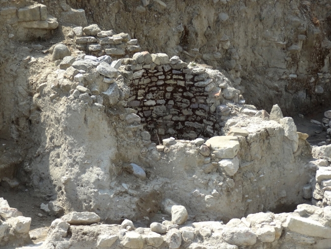 Çanakkale Boğazı 5 bin yıl önce savunma duvarlarıyla korunuyordu